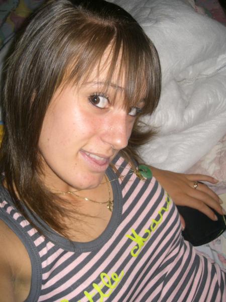 c mi!!tjs célib!!é je comence a en aoir mare!!mddr!!bisouxx a tt le monde!!